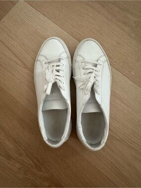 WOMAN by Common Projects White Sneakers